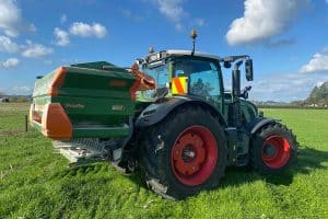 Side Dressing-1