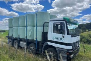 bale truck